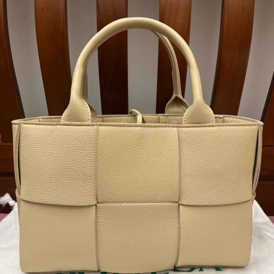 Bottega Veneta-0