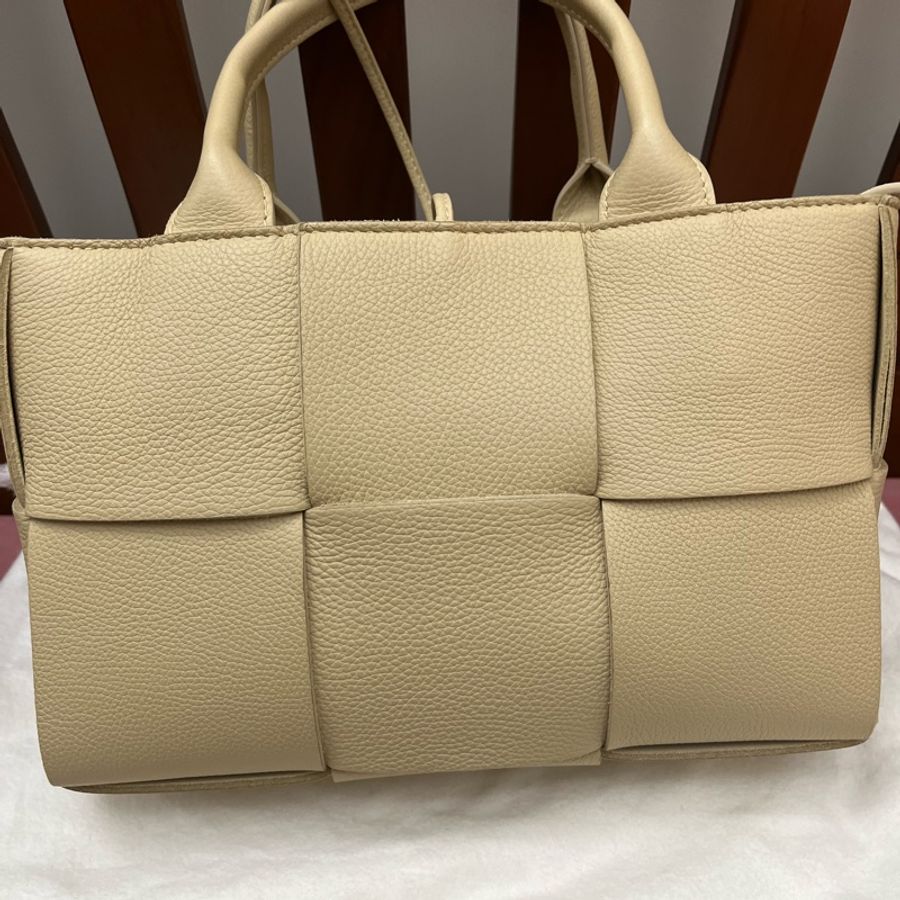 Bottega Veneta-5