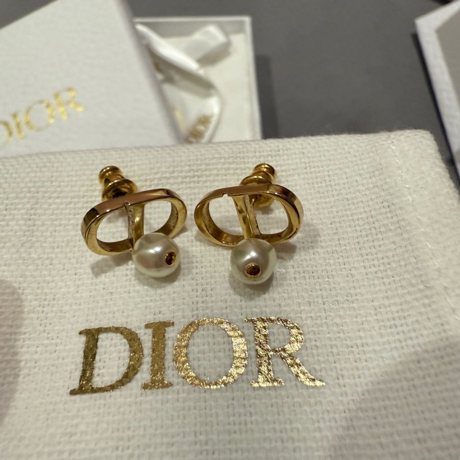 「已售出」Dior Petit CD 耳環 金色珍珠 經典款-0