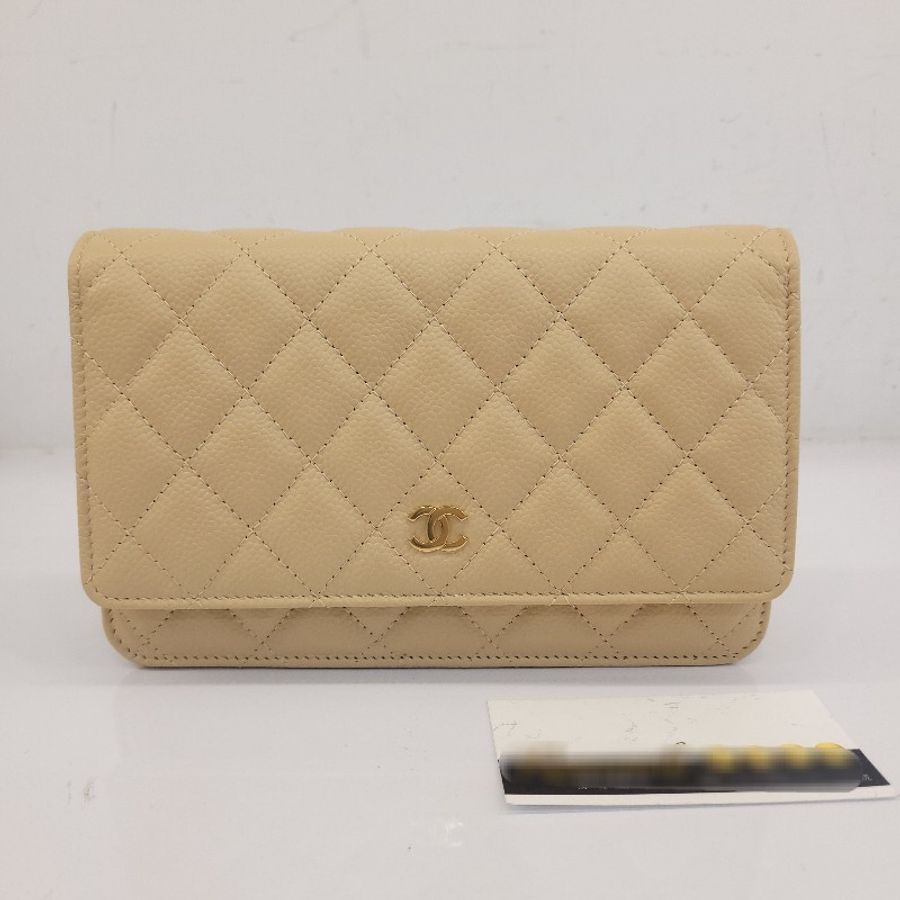 CHANEL 經典雙C LOGO小牛皮菱格紋WOC翻蓋包(奶茶色/金)-0
