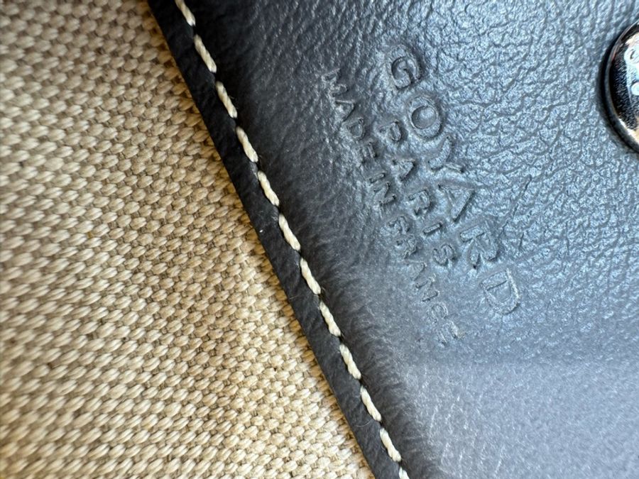 ✨持有香港正品正貨標籤公司✨ Goyard 灰色Hobo拼奶茶色Love 字-5