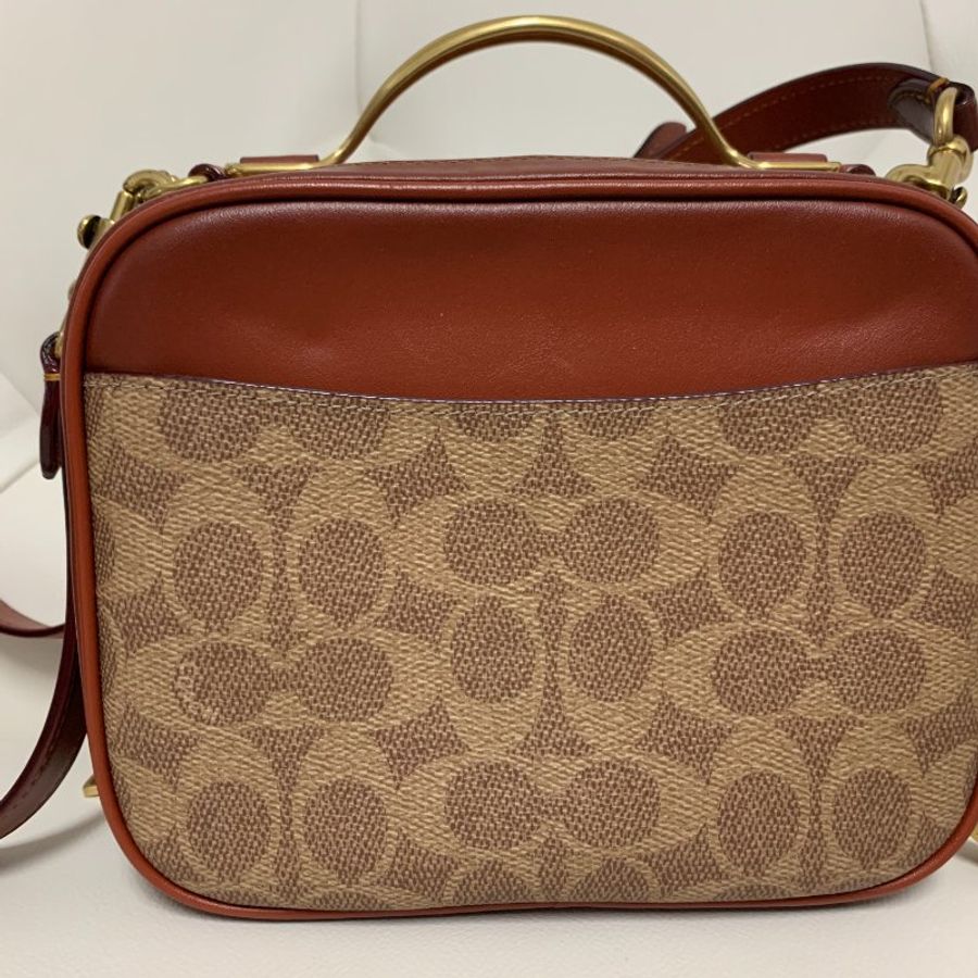 專櫃款 COACH 703 RILEY LUNCHBOX 經典塗層帆布馬鞍色協肩包 午餐包 側背包-1