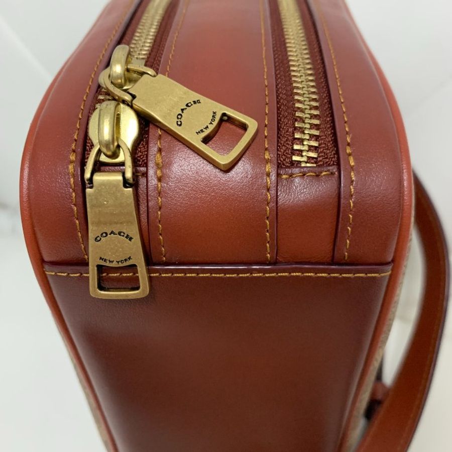 專櫃款 COACH 703 RILEY LUNCHBOX 經典塗層帆布馬鞍色協肩包 午餐包 側背包-14