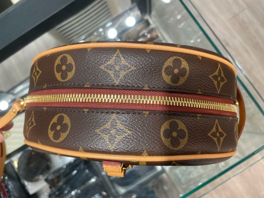 LV 圓餅包/斜背包/側背包 中型 M52294 9成新-18