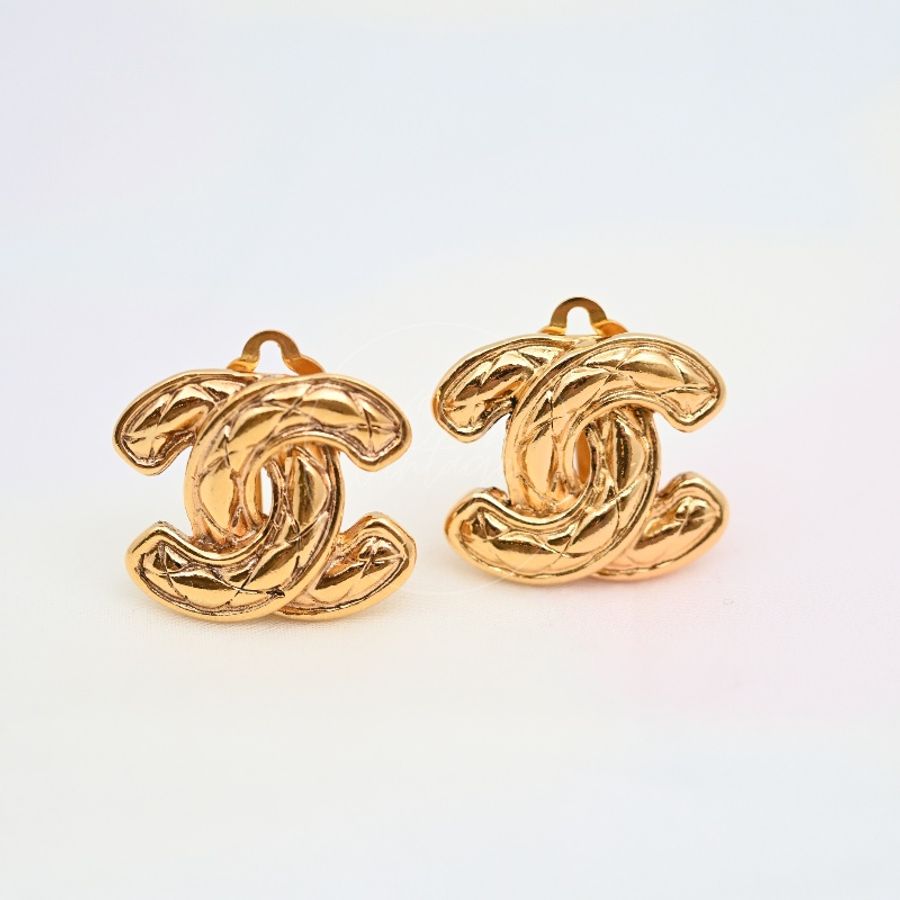 [Pre-owned] Chanel Vintage CC Earrings Clip-On Gold-13