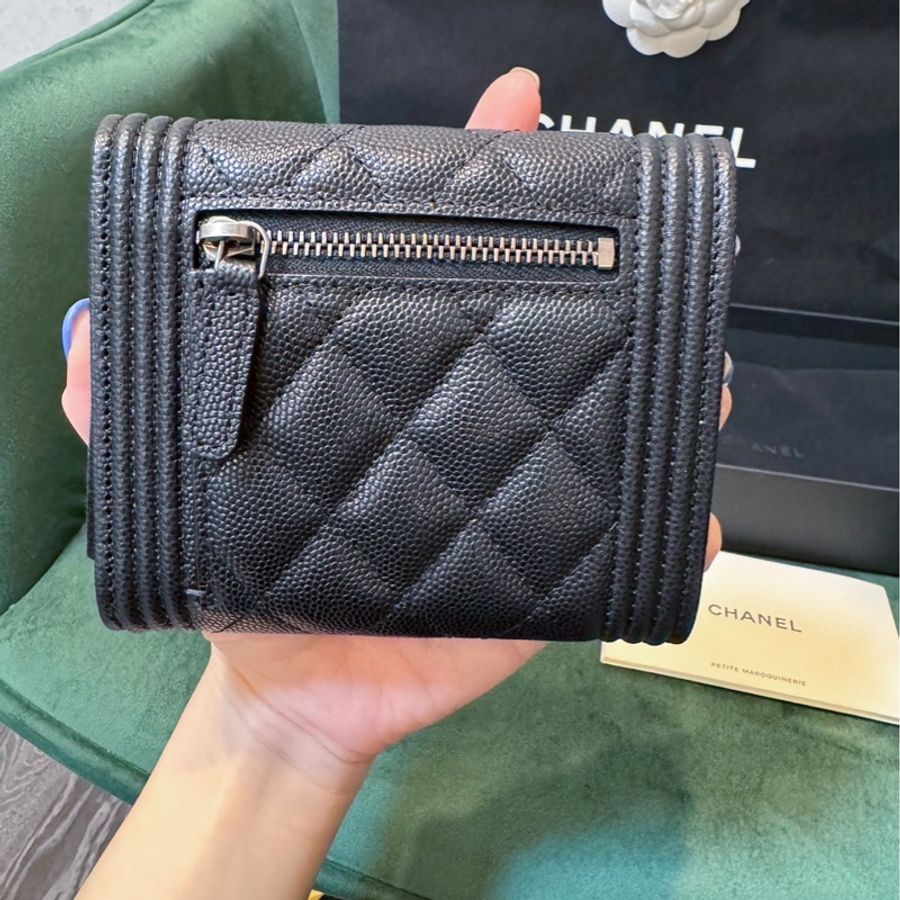 全新CHANEL BOY 荔枝牛皮銀扣 卡包 錢包-3