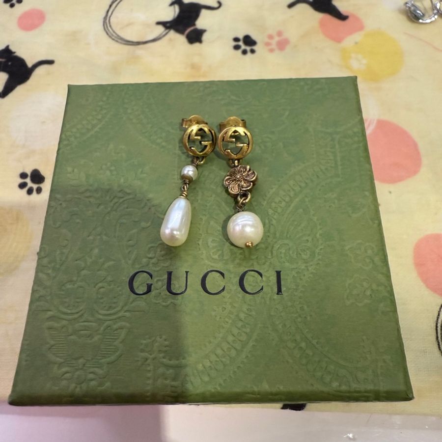 Gucci不對稱珍珠耳環 Catie推薦款-5