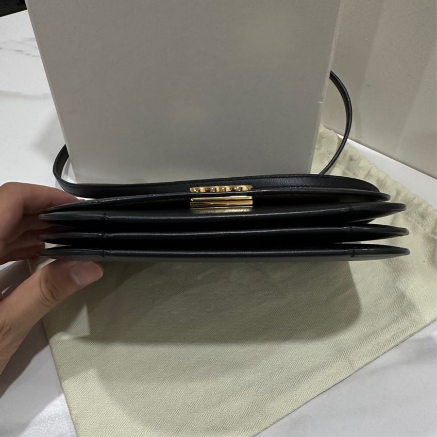 LOEWE GOYA 黑色斜背包-4