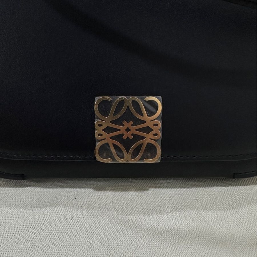 LOEWE GOYA 黑色斜背包-5