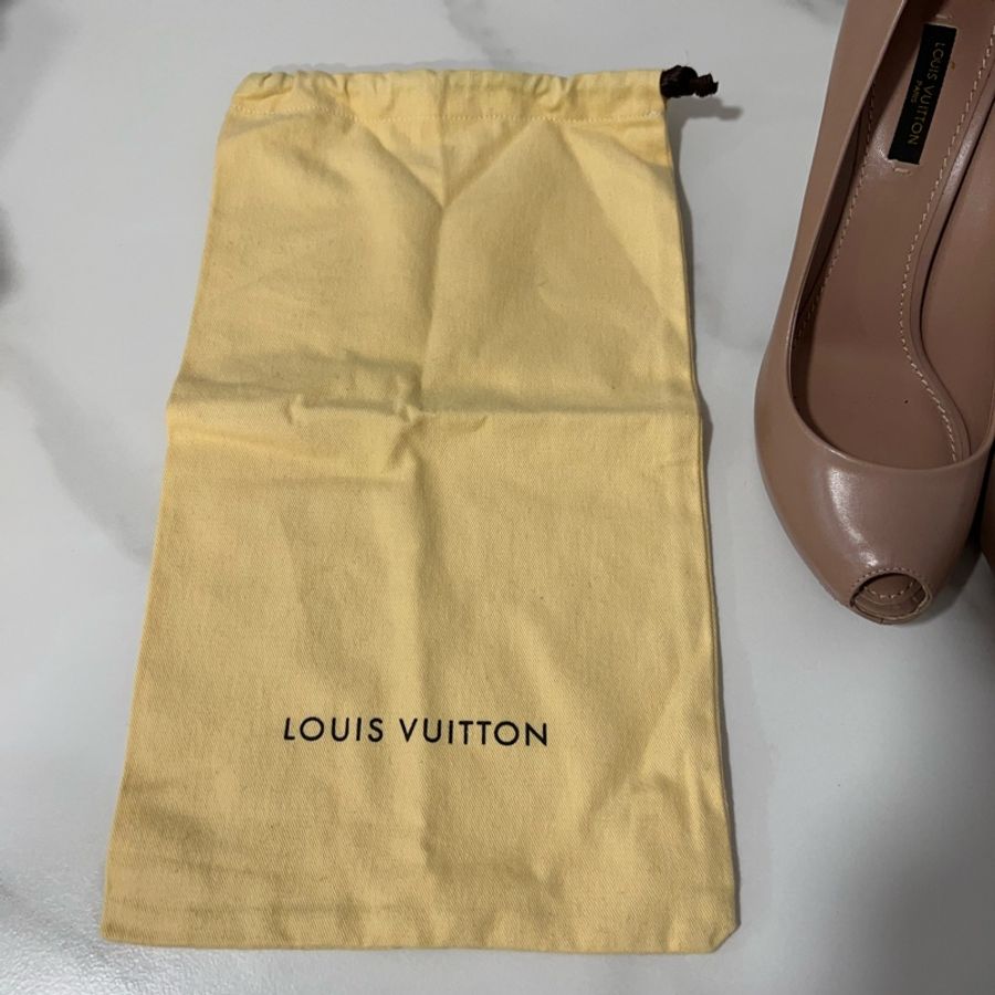 🎀100% Authentic Louis Vuitton high heels-23