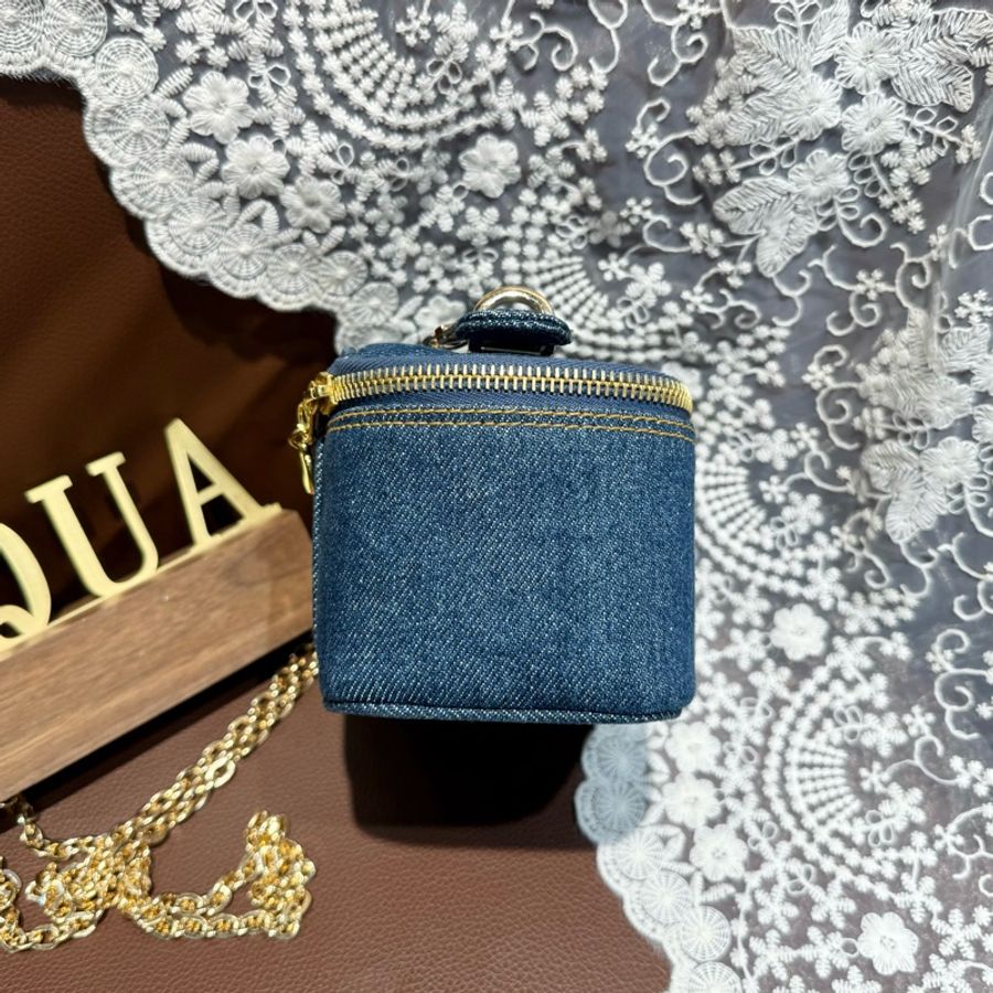 絕版稀有品‼️Chanel Mini Denim Vanity Case 香奈兒迷你丹寧牛仔化妝包盒子-7