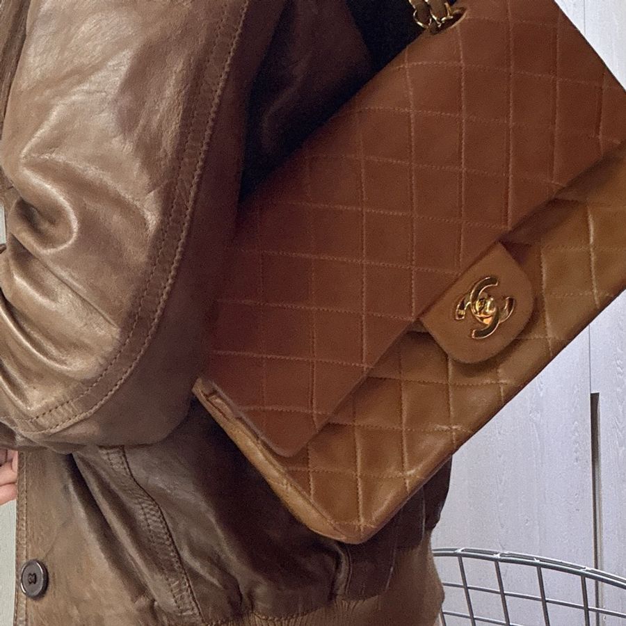CHANEL Vintage CF 古董焦糖口蓋包📻24K金棕2開老香-1