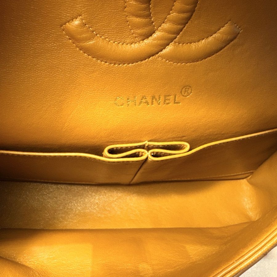 CHANEL Vintage CF 古董焦糖口蓋包📻24K金棕2開老香-12