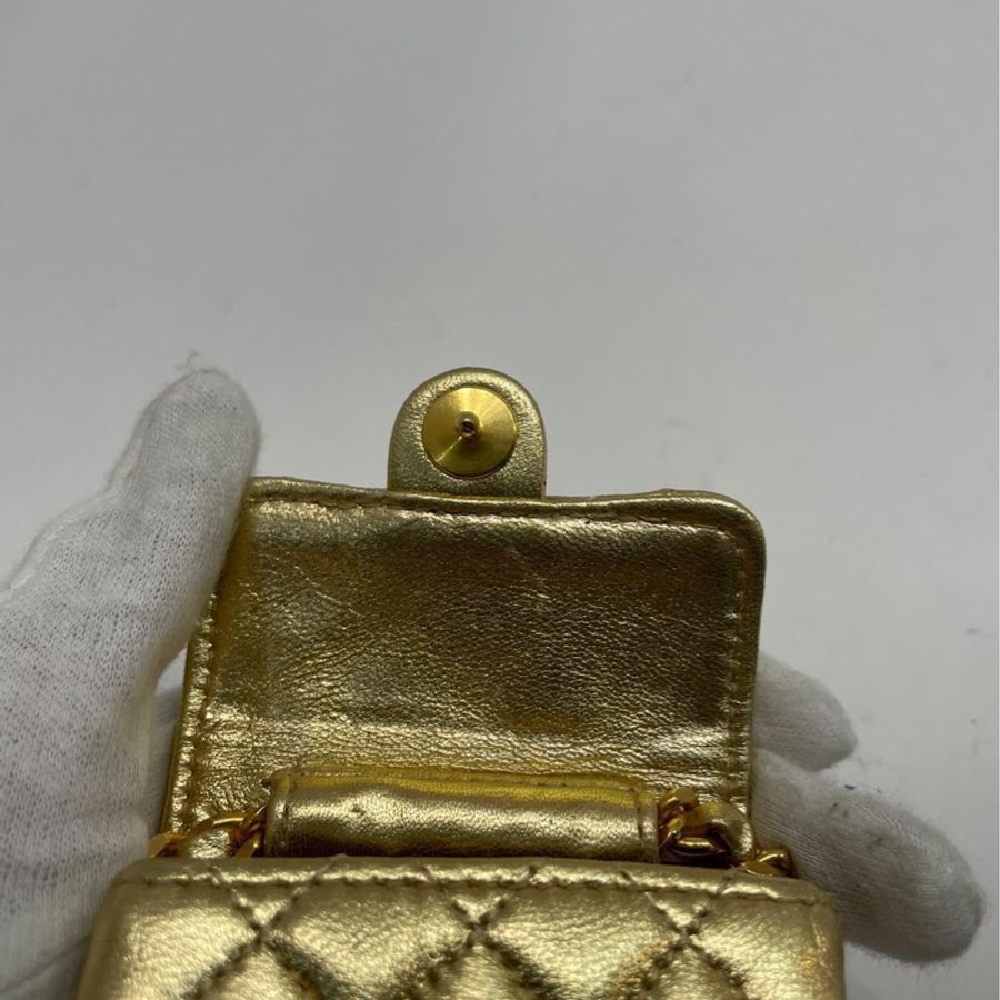 Chanel-金色迷你小側背包-2