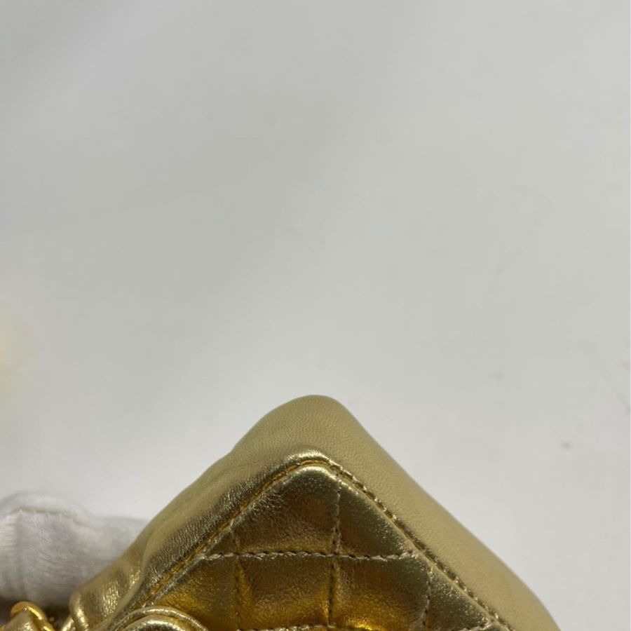 Chanel-金色迷你小側背包-9