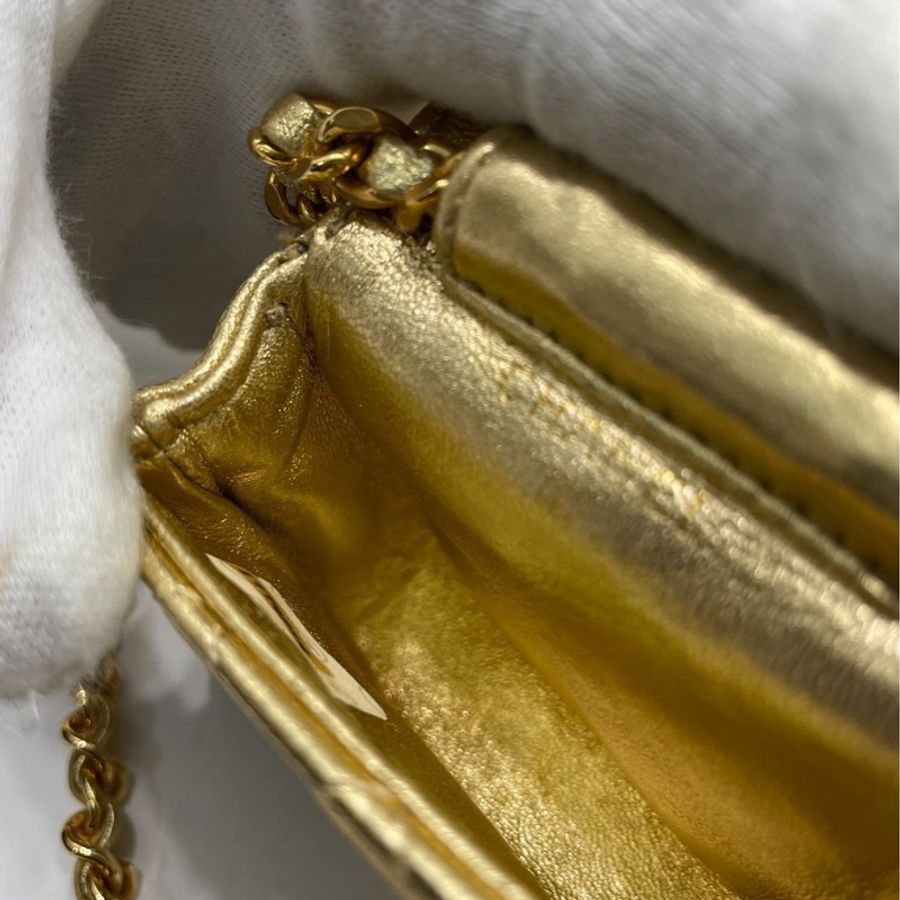 Chanel-金色迷你小側背包-13