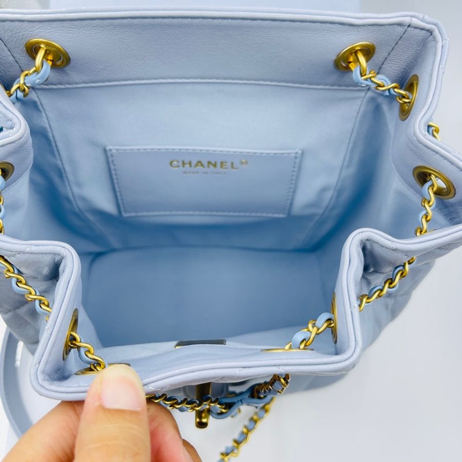 CHANEL香奈兒 SAC A DOS 19後背包 淺灰藍 全新 小書包-10