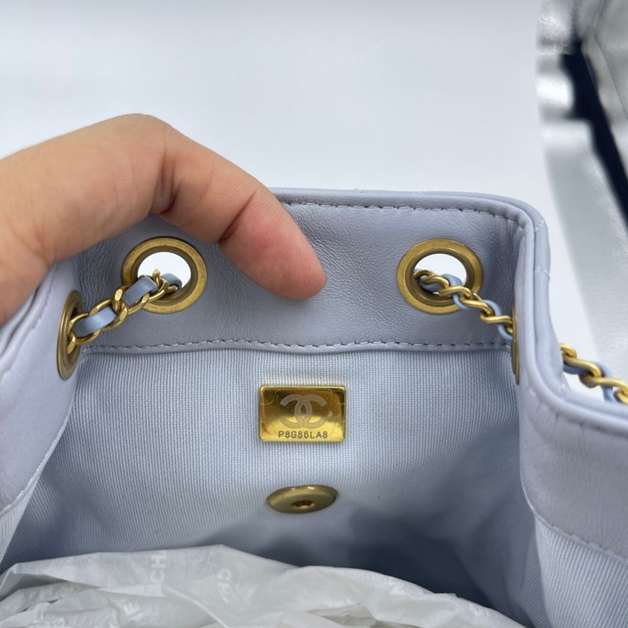 CHANEL香奈兒 SAC A DOS 19後背包 淺灰藍 全新 小書包-11