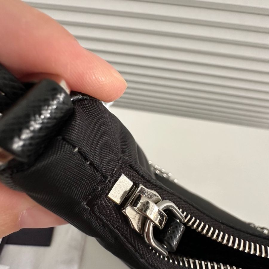 Prada Re-Edition 三合一包 黑銀-13