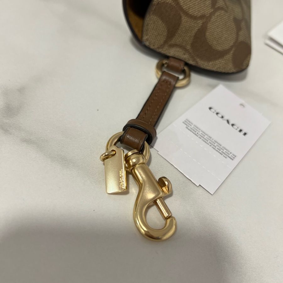 🔥🔥🔥100% Authentic Coach 經典C 眼鏡盒-18