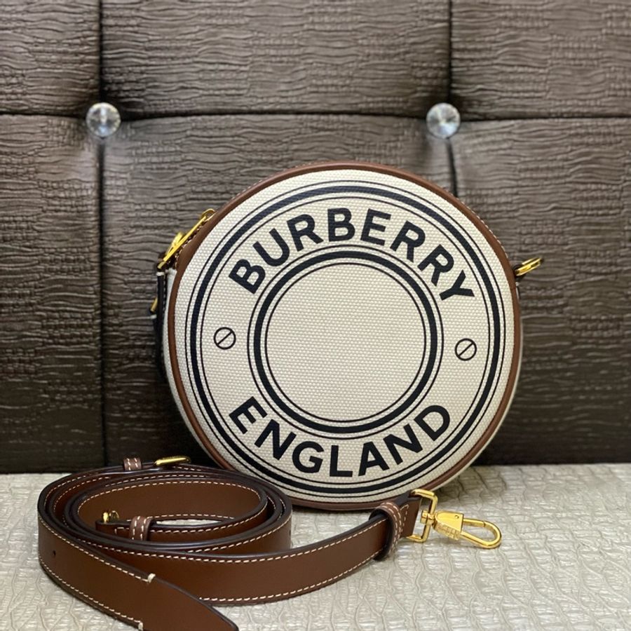 Burberry 咖牛皮拚米帆布金釦圓餅斜背包-1