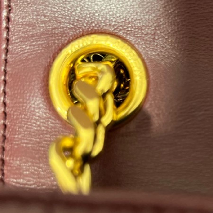 🔥🔥🔥100% Authentic YSL Vicky M 金鍊肩背包-17