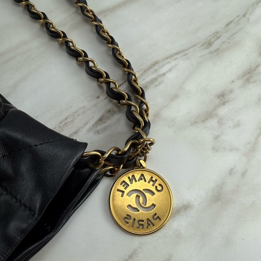 Chanel 香奈兒 22 Bag 黑金 中號-20