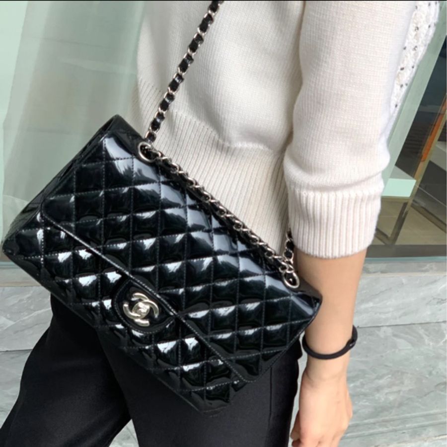 近全新附購證大全配✨香奈兒Chanel 最經典皮穿鍊黑金cf25雙蓋款double flap A0112限量coco25-10