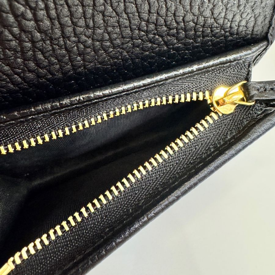 Gucci GG Marmont 黑荔枝牛皮內零錢袋短夾 近全新-5