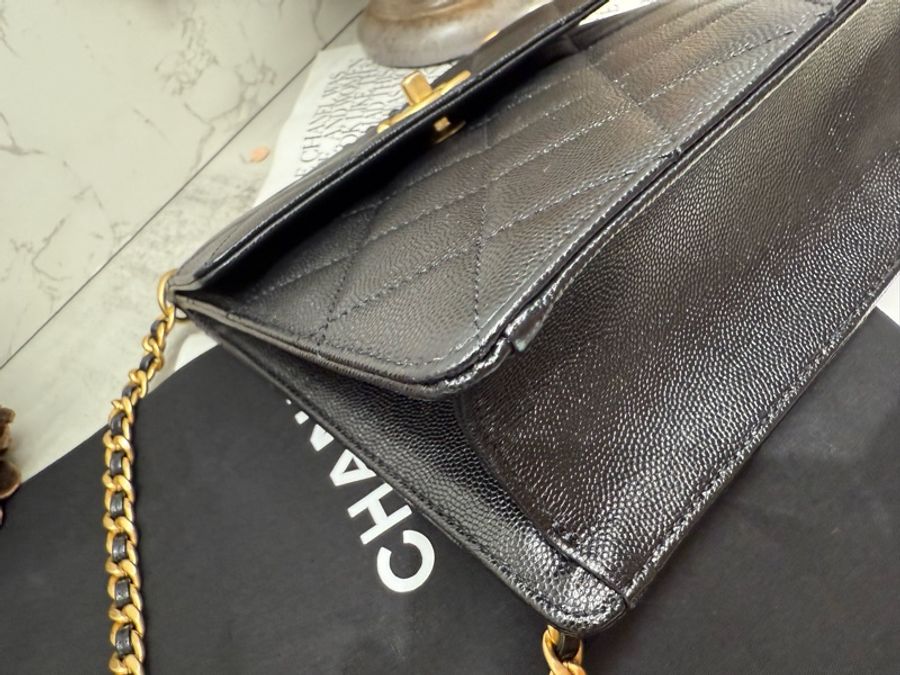 🖤✨CHANEL 香奈兒|23A 黑金方塊 荔枝牛皮 雙肩書包 新片款✨💛-17