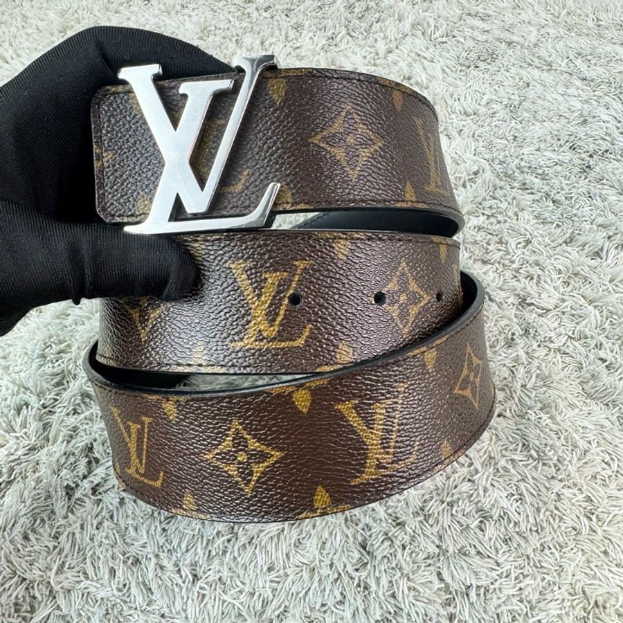 LV M9821 Initiales 40毫米雙面皮帶-6