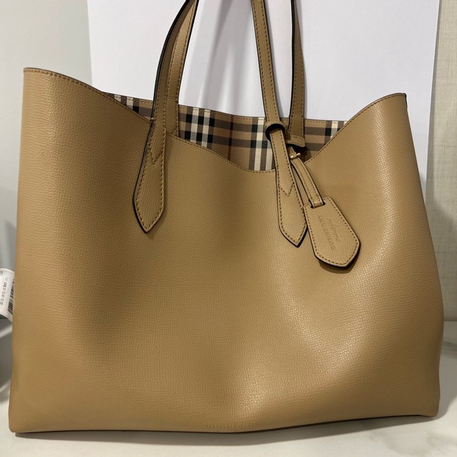 🔥🔥🔥100% Authentic Burberry Reversible 雙面可用托特包-2