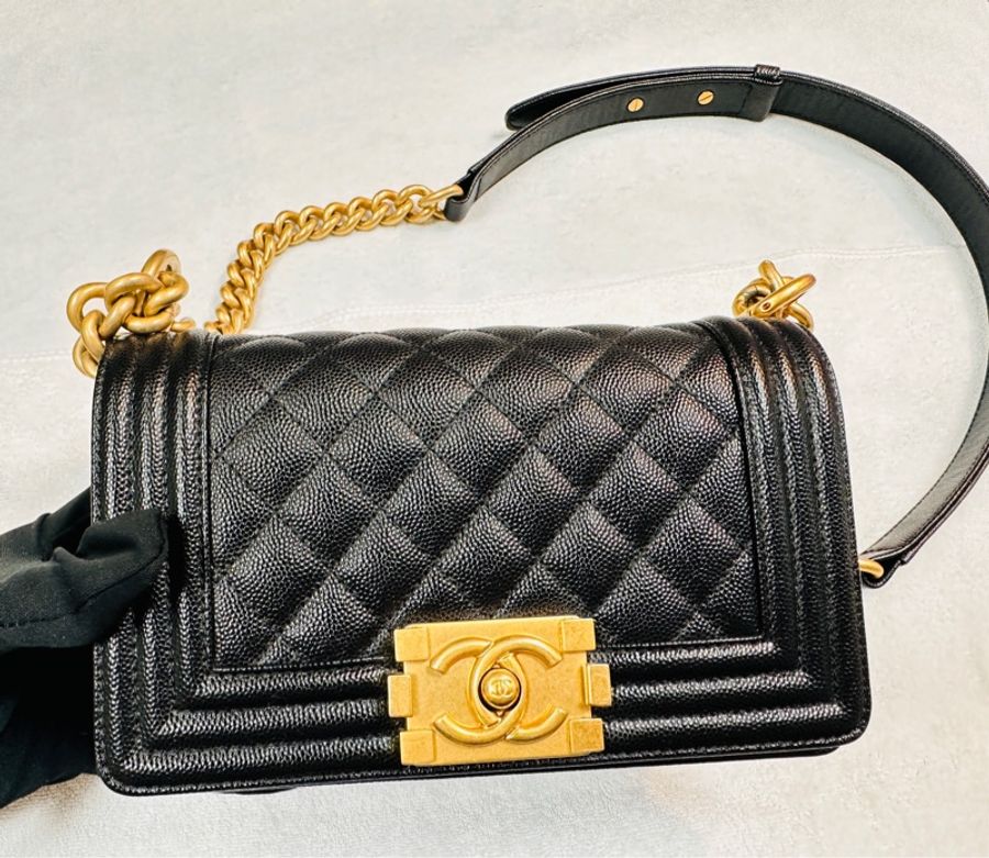 💠CHANEL 黑金荔枝牛皮BOY20 晶片款 #香奈兒-5
