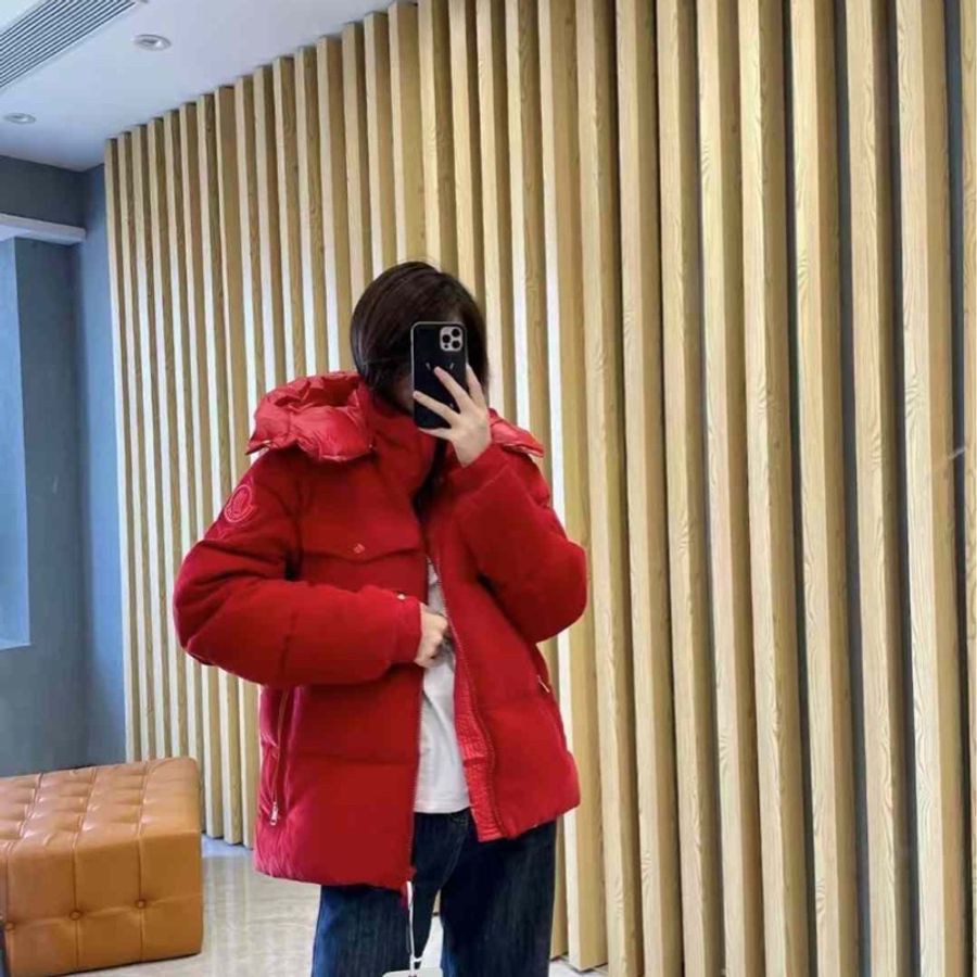 Moncler 羽絨服（歡迎詢問其他款式尺寸及顏色）-0
