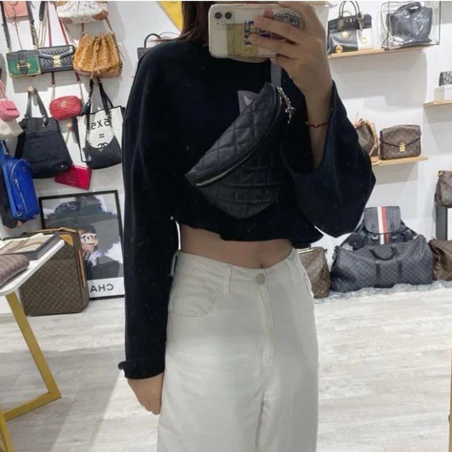CHANEL 香奈兒 黑色 荔枝紋牛皮 Uniform 員工包 腰包 胸包 斜背包 胸口包 肩背包-7