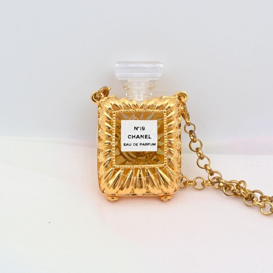 [Pre-Owned] Chanel Vintage N19 Perfume Bottle Necklace-13