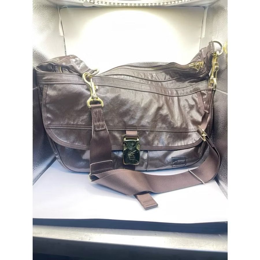 日本吉田 PORTER Yoshida Bag Shine 金屬肩包 581-07741 棕色 中性 半月包-0