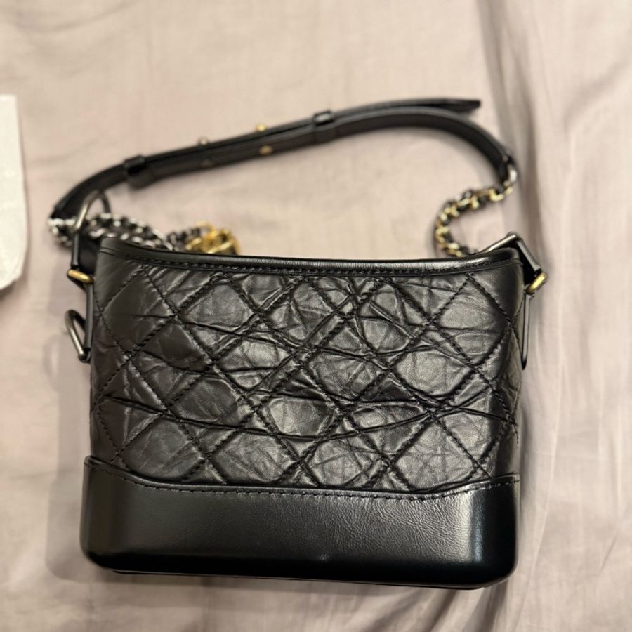 CHANEL GABRIELLE HOBO 小型流浪包 芯片款 98新全配購證都有 可議價-5