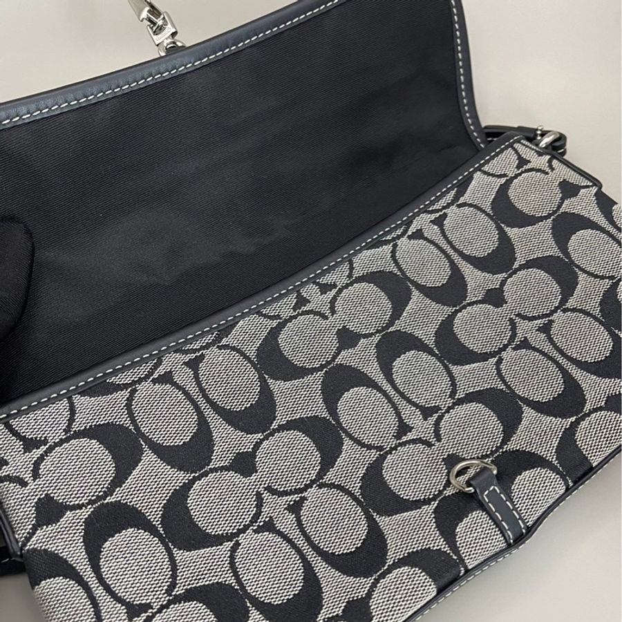 🏷️ Coach vintage 帆布包-7
