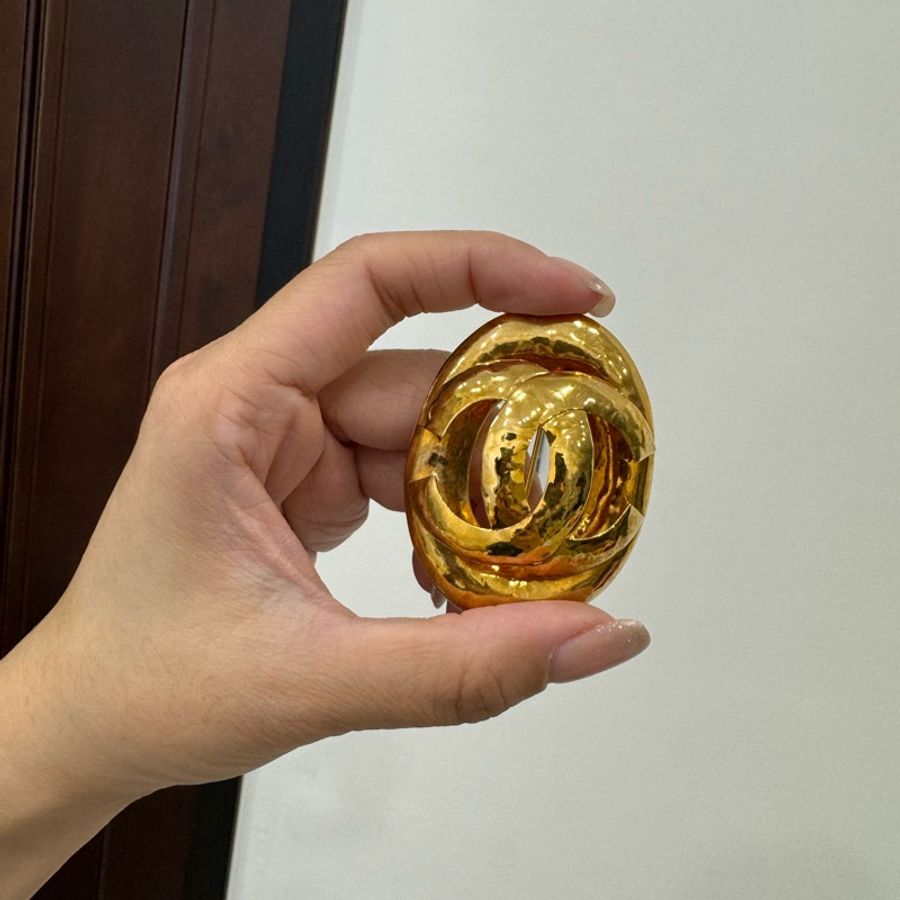 CHANEL vintage 金 Pre-Owned CC 椭圓形 胸針 別針-3