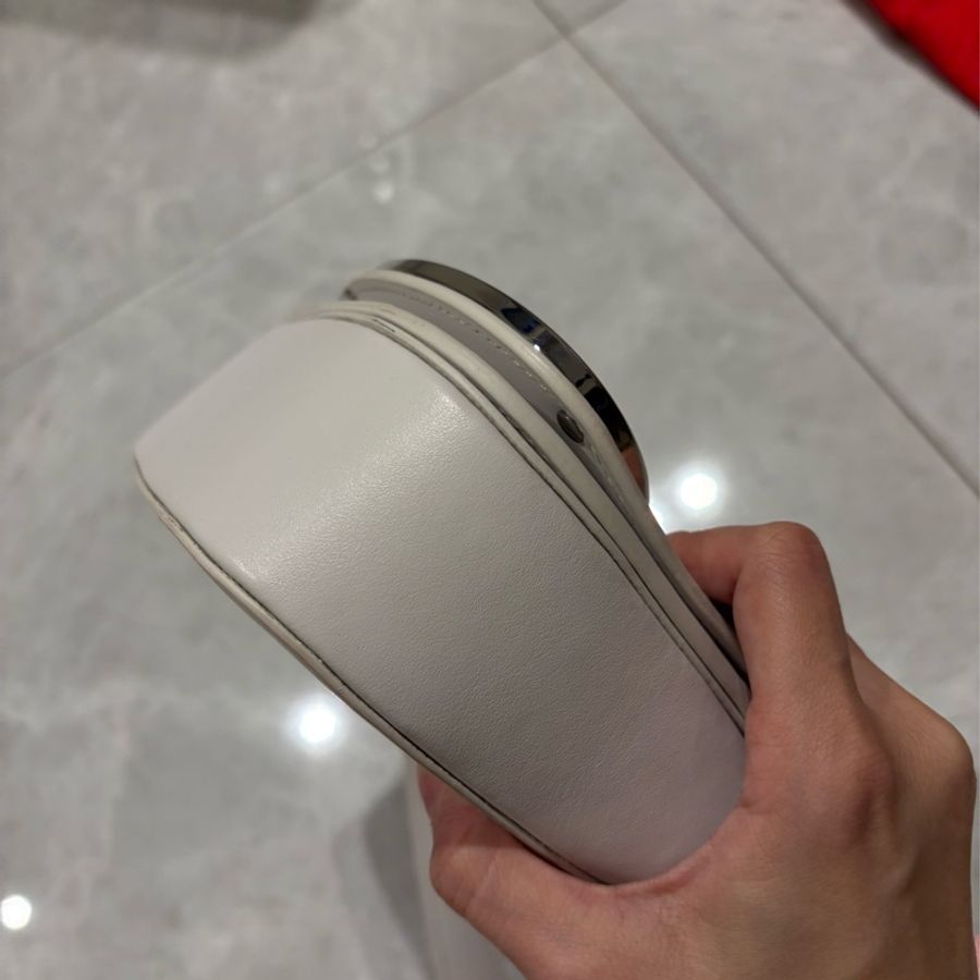 Diesel 白色叮噹包 1DR Shoulder BAG-10