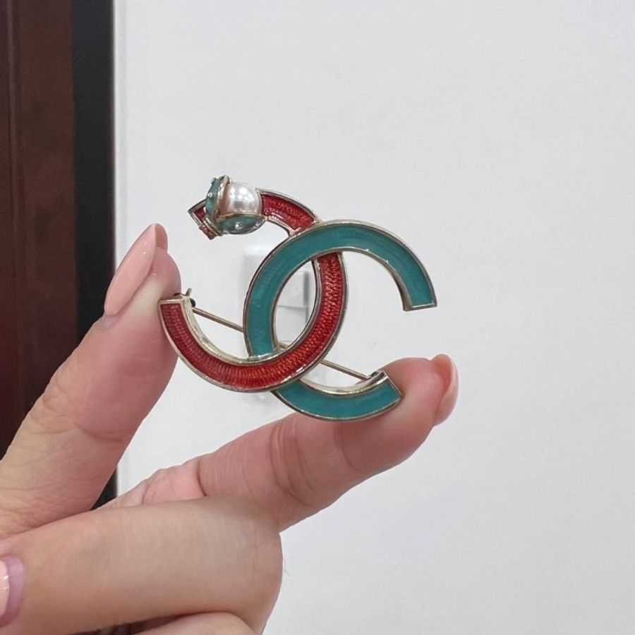 chanel 超可愛 珍珠 紅綠 飾品 瓢蟲 胸針 別針-1