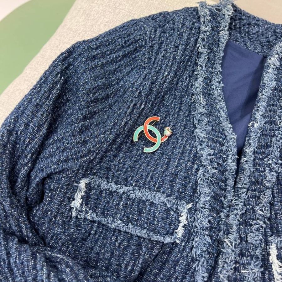 chanel 超可愛 珍珠 紅綠 飾品 瓢蟲 胸針 別針-3