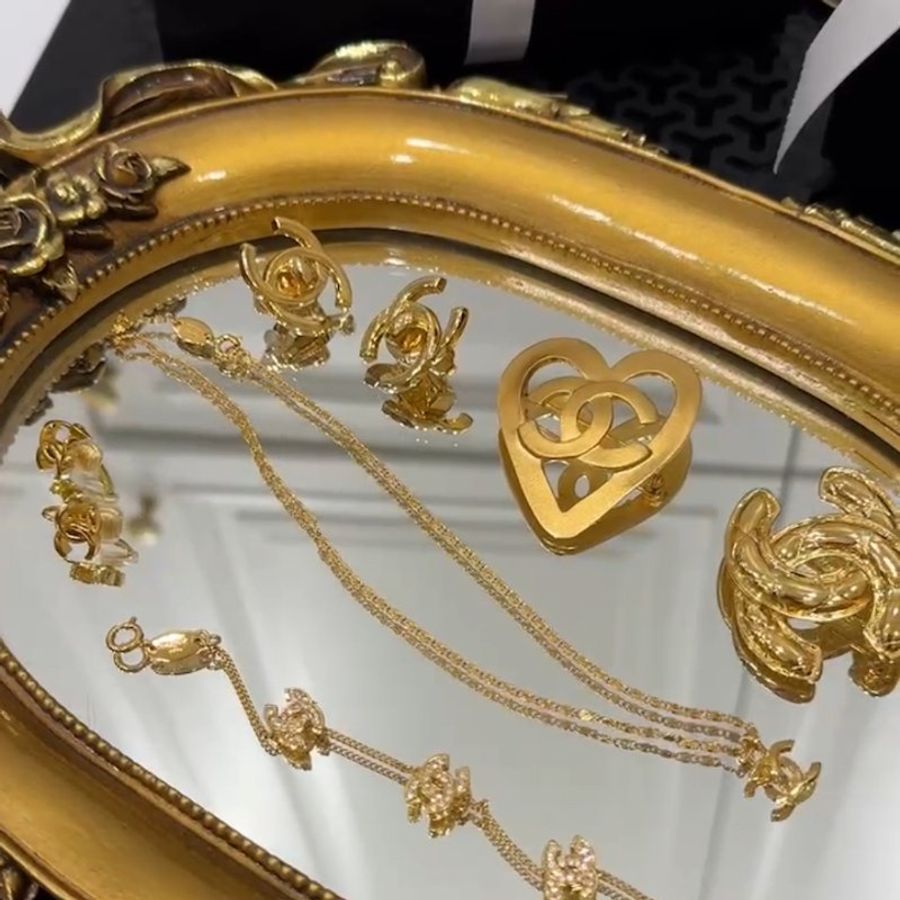 Chanel vintage 香奈兒 金色 愛心 鏤空 別針 胸針 飾品-4