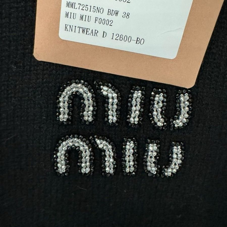 🧧新年特價活動🧧Miu Miu 女款 短版羊絨針織毛衣/上衣 黑色 IT 38/40/42《當季專櫃正售★全新商品 》-6