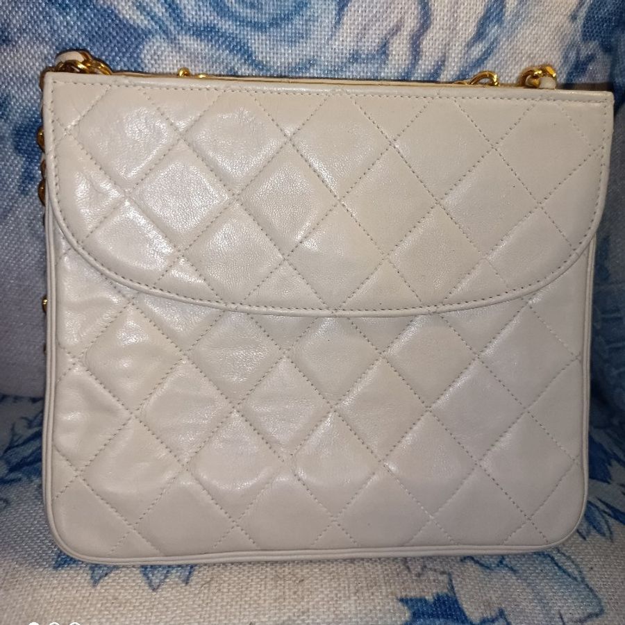 Chanel vintage 米色小羊皮雙面翻蓋鏈包-6