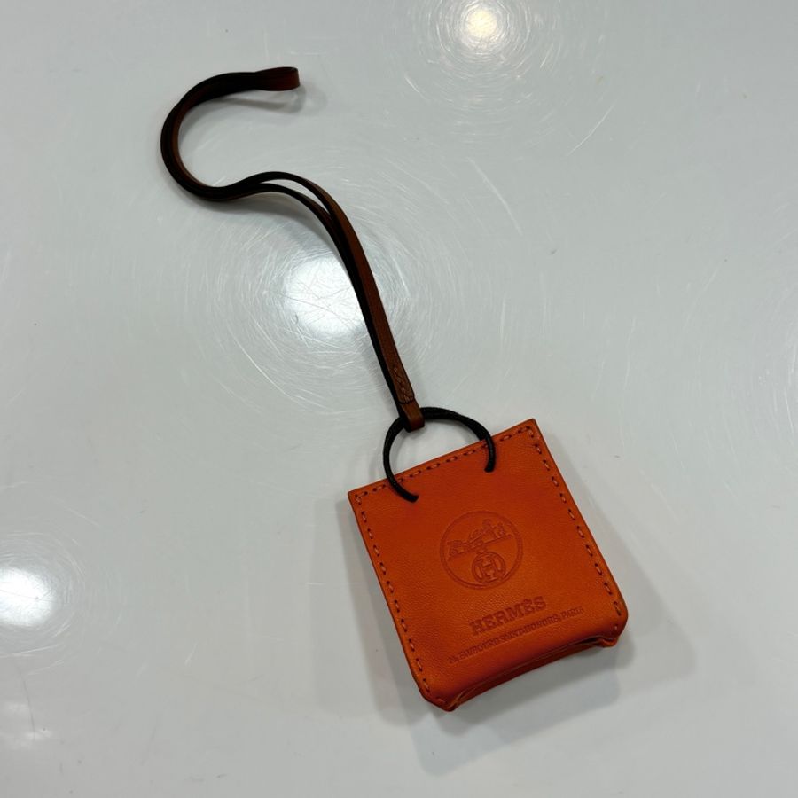 Hermes 橘色迷你包包造型皮革吊飾Sac Orange Charm-1
