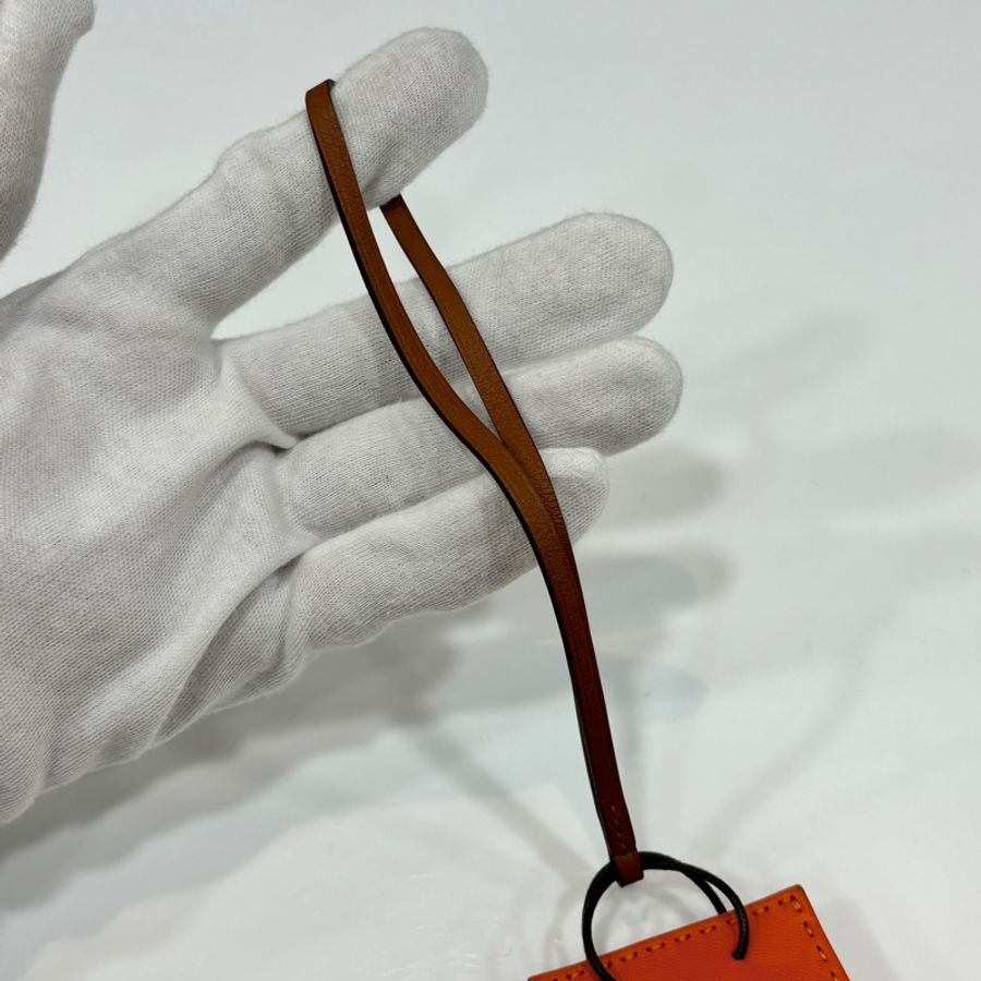 Hermes 橘色迷你包包造型皮革吊飾Sac Orange Charm-9
