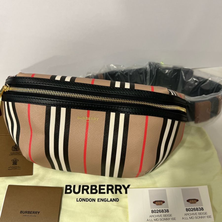 🔥🔥🔥100% Authentic Burberry經典 胸/腰包-2