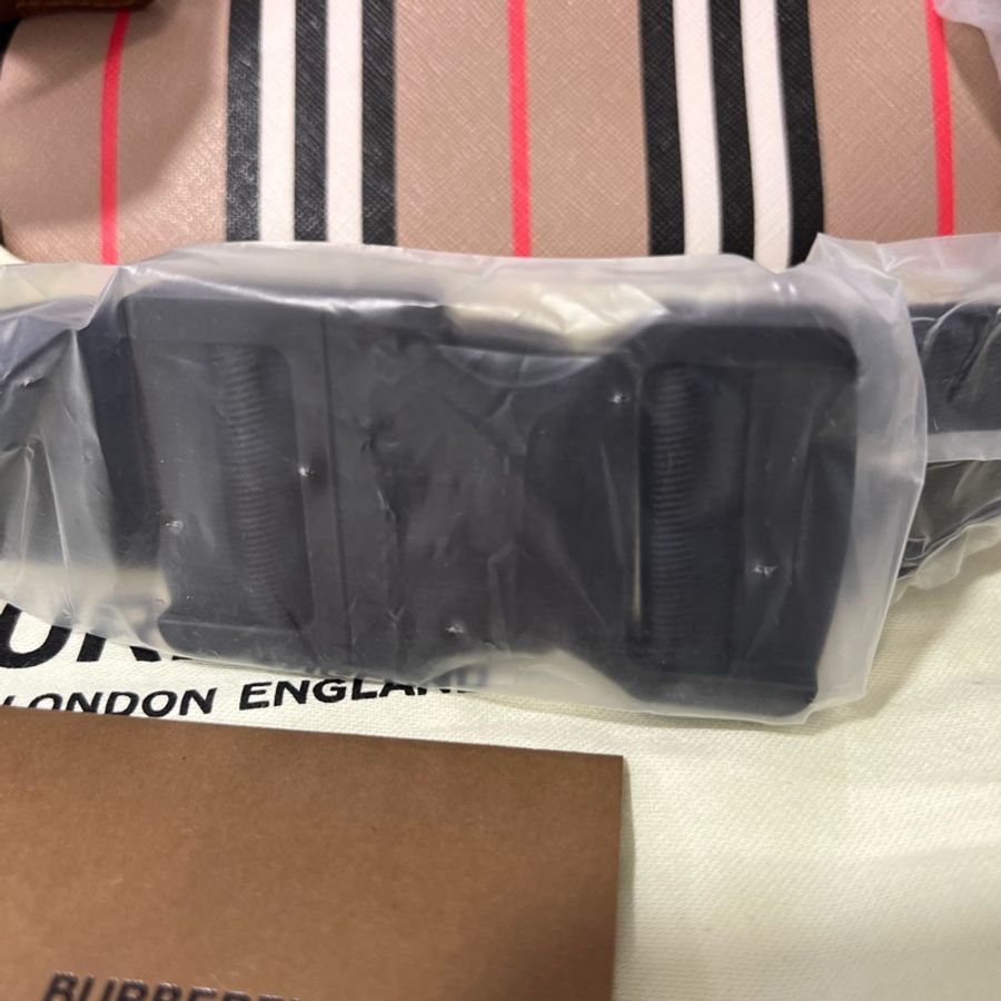 🔥🔥🔥100% Authentic Burberry經典 胸/腰包-13